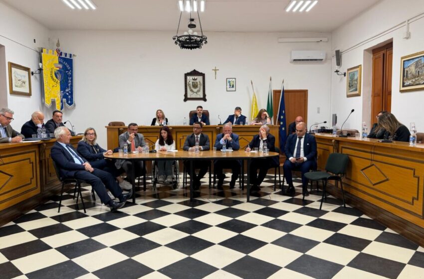  Fondo di Solidarietà, fronte comune per difendere il territorio: consiglio aperto a Solarino