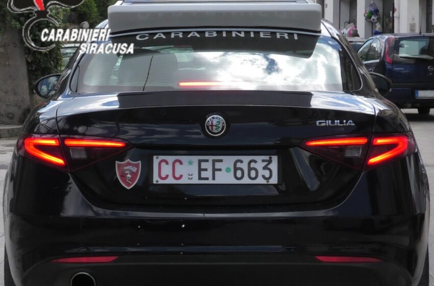  Arrestato in Ortigia per spaccio di droga, ricettazione e porto d’armi abusivo
