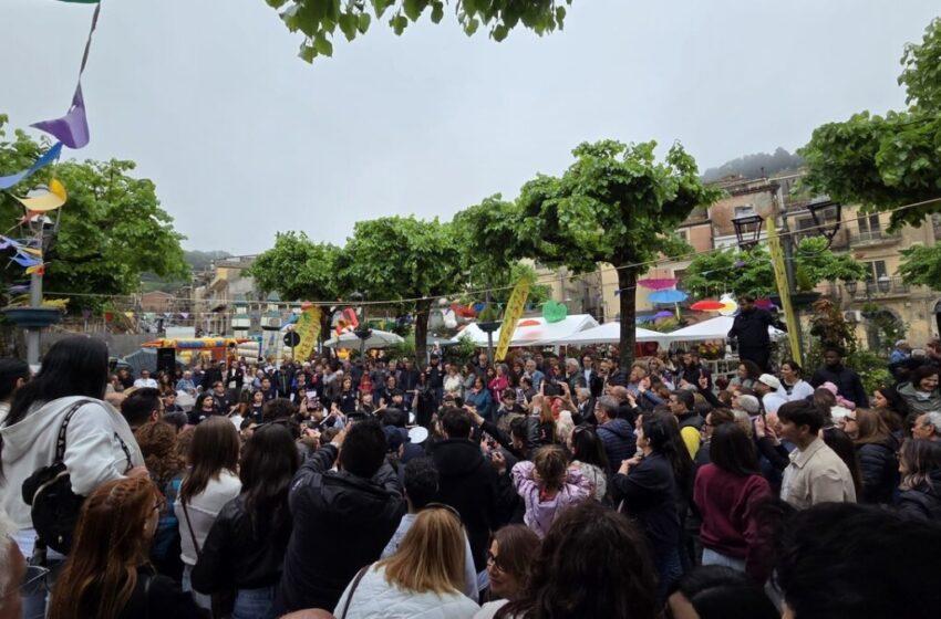  Primo Maggio: boom di presenze a Buccheri per i giochi tradizionali in piazza
