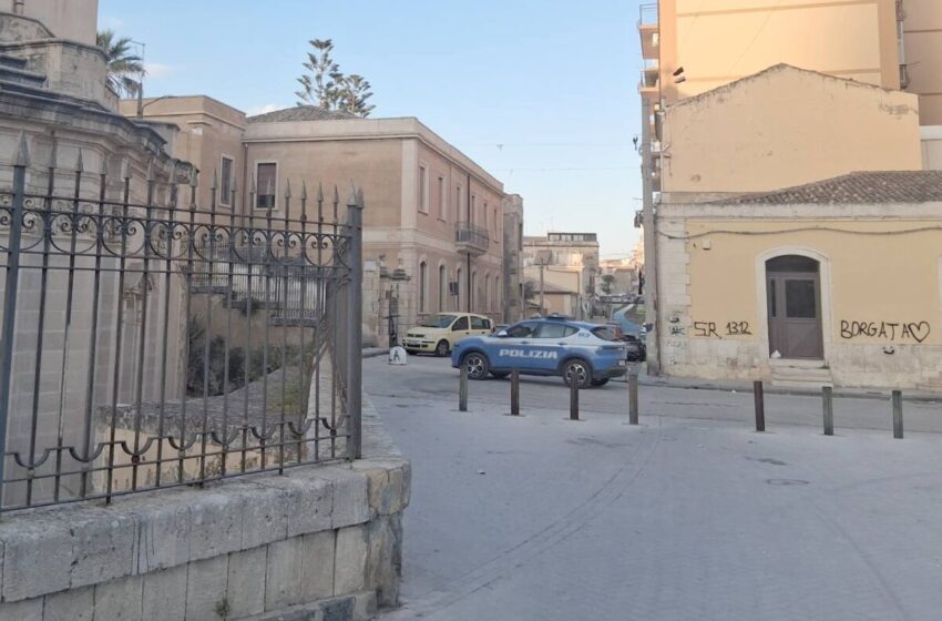  Borgata violenta, ancora una rissa in piazza Santa Lucia e la Questura moltiplica i controlli