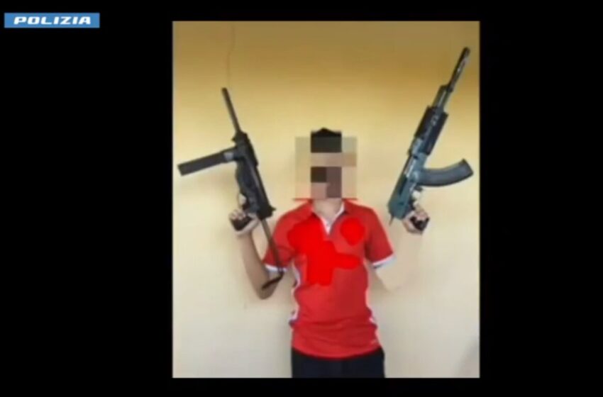  Giovani e violenti, blitz della Polizia: arresti ad Avola. Sui social in posa con armi da guerra