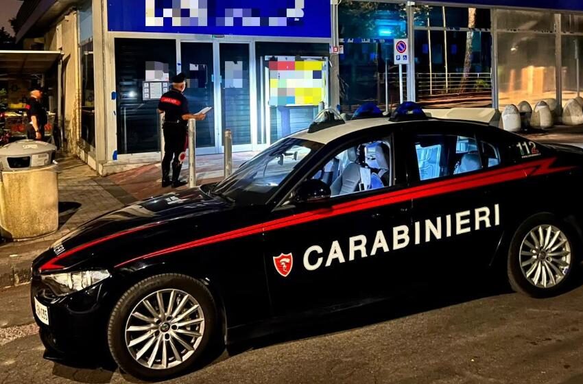  Pedara, assalto notturno al supermercato, sventato il colpo