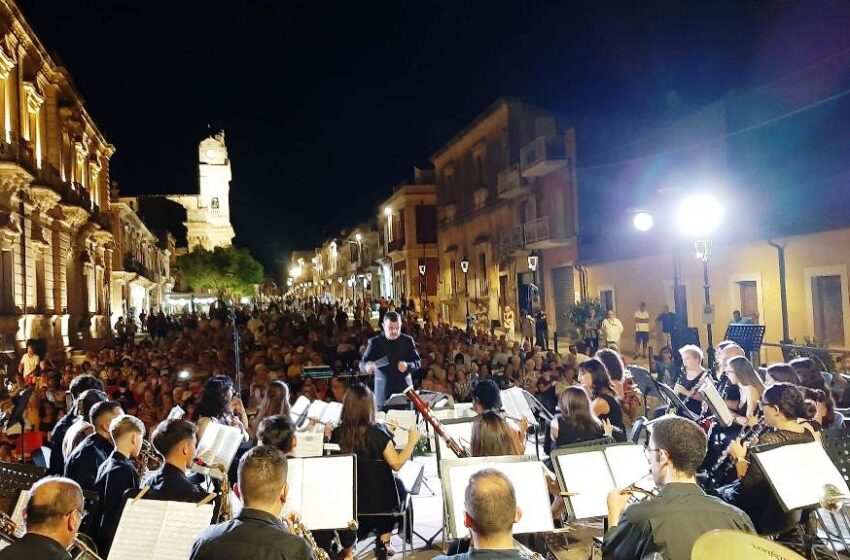  Canicattini, il 43° Raduno Bandistico chiude nel segno della musica e della pace