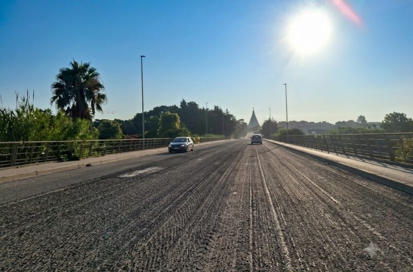  Iniziati i lavori per riasfaltare viale Paolo Orsi, anche stanotte mezzi pesanti all’opera