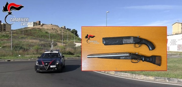  Catania, nascondeva due fucili sotto il letto, arrestato 23enne