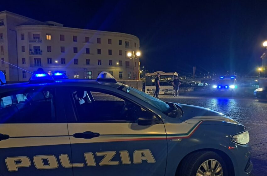 Contrasto alle armi bianche, la Polizia blocca un giovane armato di coltello