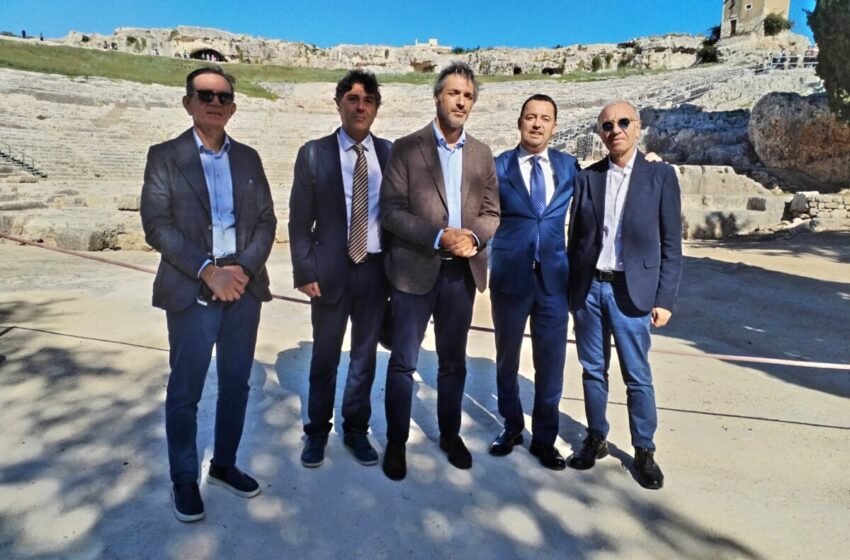  Teatro greco: concerti, mistero restauro e fruizione. L’assessore Scarpinato: “Progetto per ascensore”